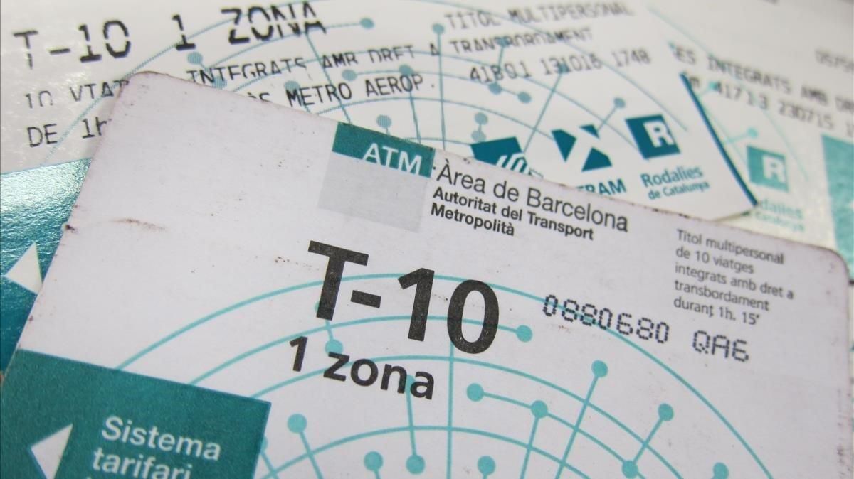 zentauroepp51214979 10 02 2017 tarjeta t10  t 10  del metro de barcelona  politi191231142118