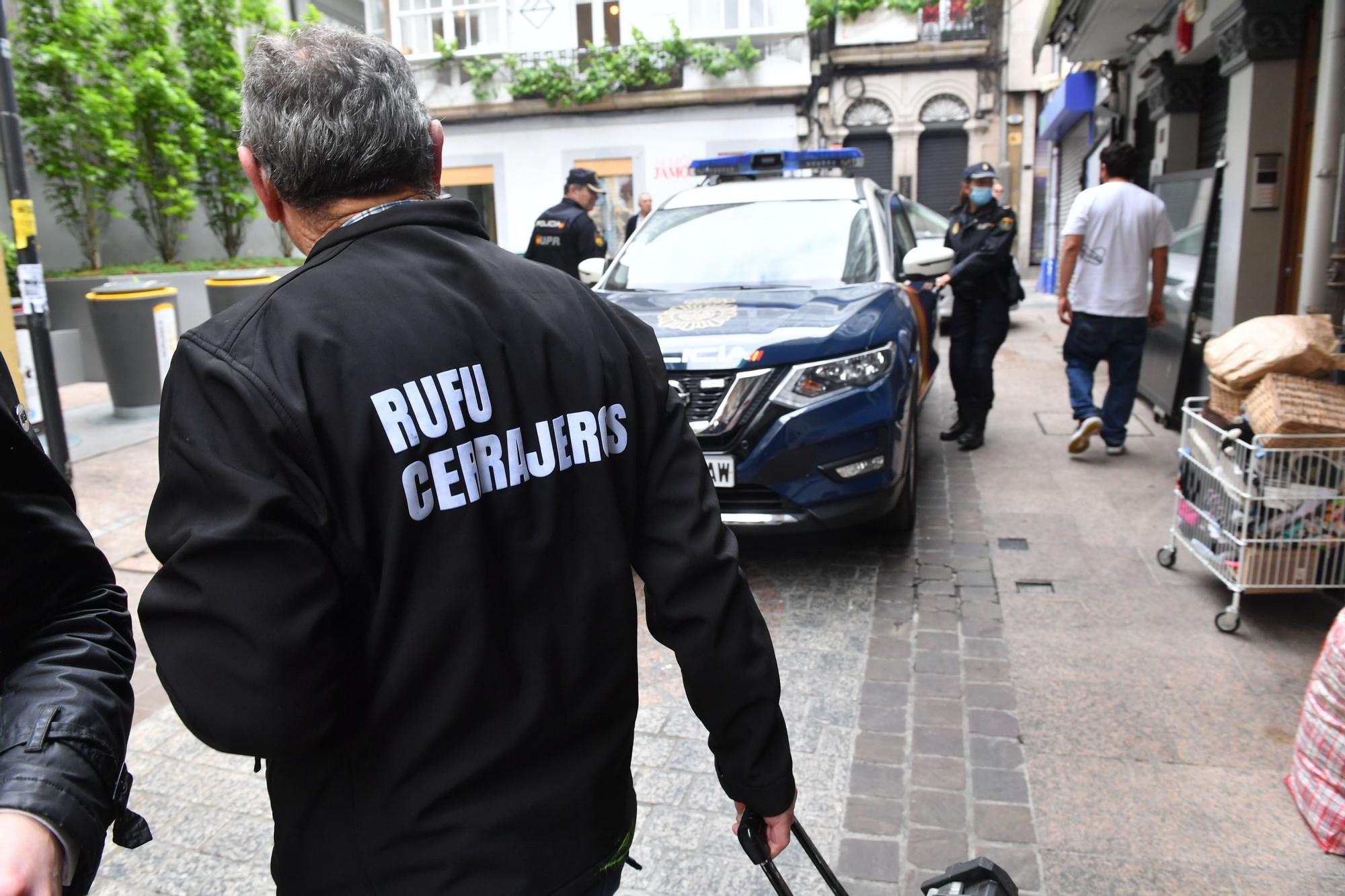 Un detenido en A Coruña en el desalojo de un piso 'okupado' en la calle Barrera