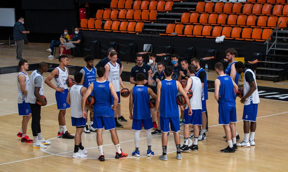 Entrenamientos de los equipos ACB en L'Alqueria