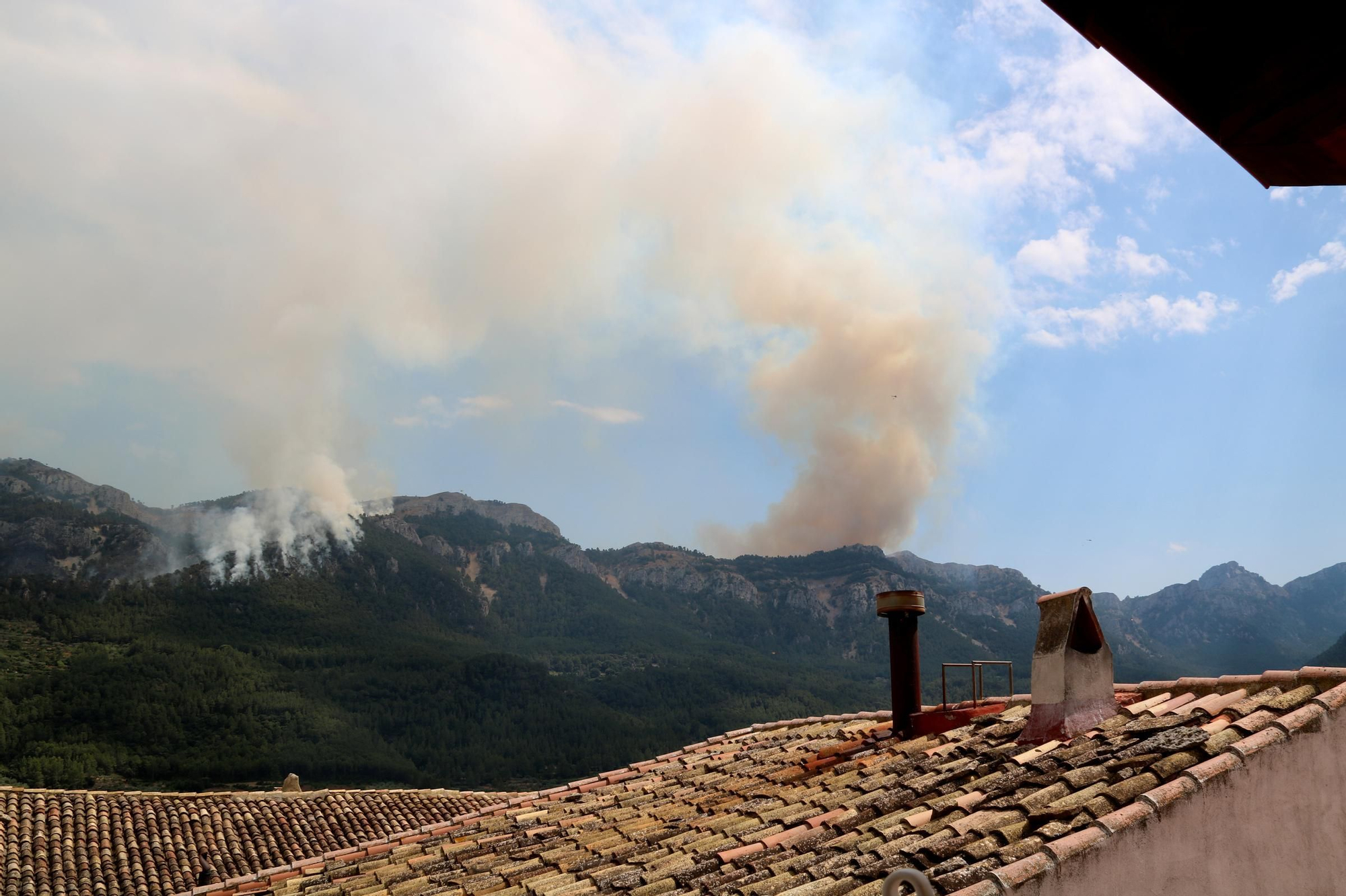 Imatges de l'incendi de Paüls