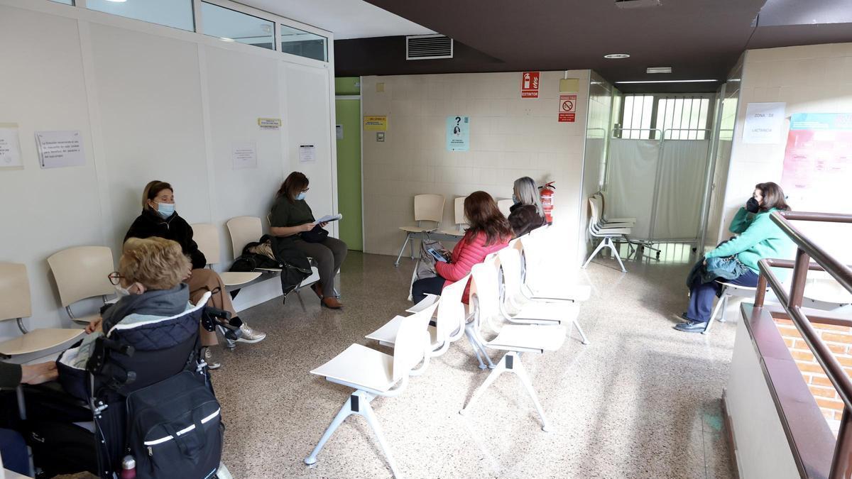 Sala de espera del centro de salud de Santa María de Gracia (