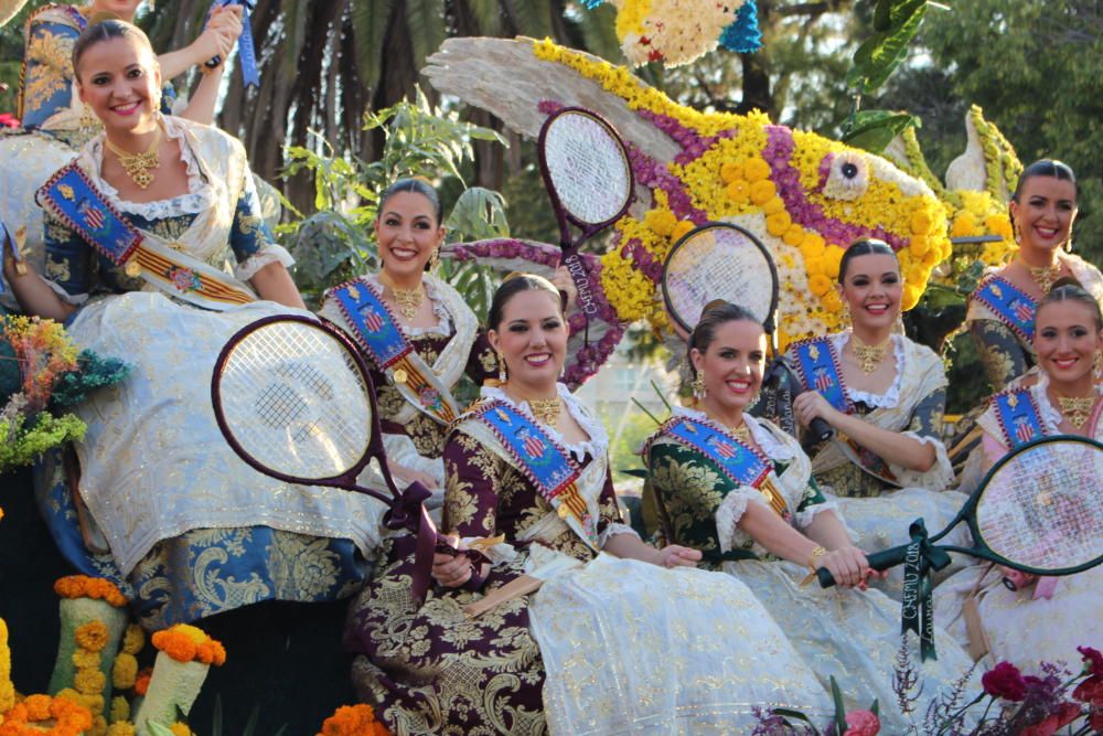 Las falleras de 2017, 2018 y 2019, en la Batalla de Flores