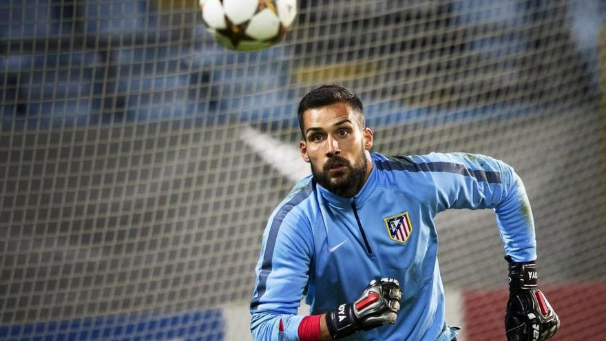 Moyá, durante un entrenamiento con el Atlético de Madrid.