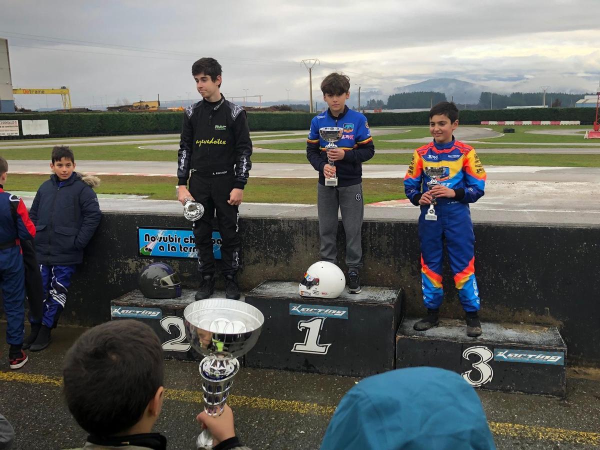 Alejandro Méndez, en el primer puesto del podio.