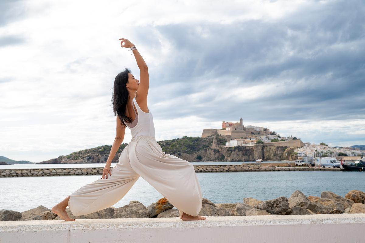 Xuan Lan yoga Ibiza