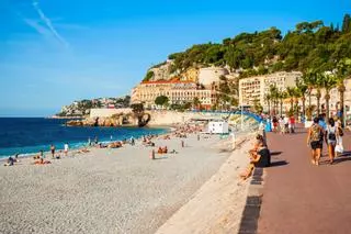 El paseo que convirtió a una ciudad mediterránea en el gran escaparate de la Riviera francesa