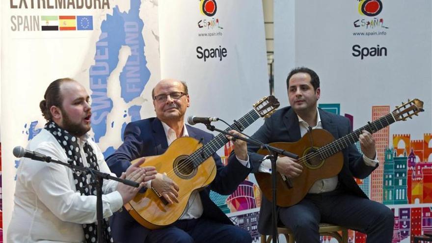 El guitarrista Miguel Vargas proclama en Bruselas la identidad del flamenco extremeño