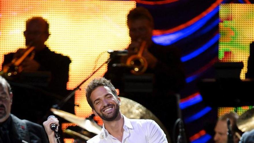 El cantante español Pablo Alborán actuó este miércoles en la gala en homenaje al cantautor español Joan Manuel Serrat que este año ha recibido el premio a la Persona del Año por parte de la Academia Latina de la Grabación en Las Vegas (Estados Unidos).