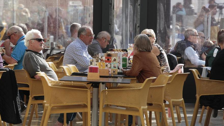 Advierten de un &quot;posible colapso&quot; de la hostelería murciana tras el verano