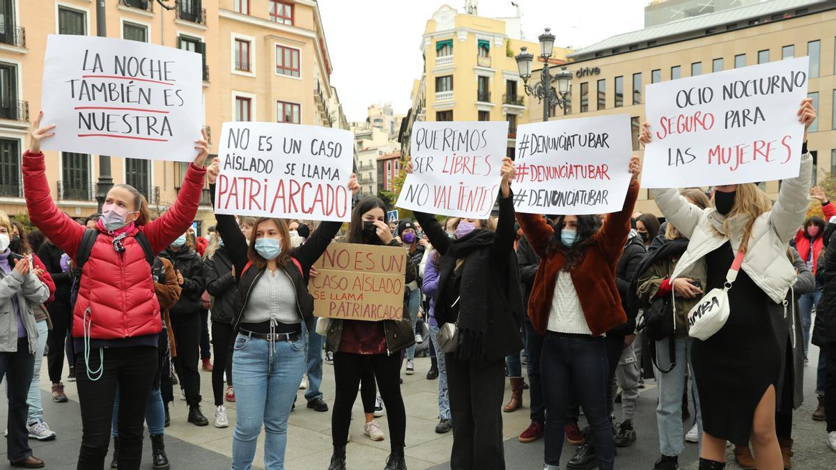 Manifestación contra la sumisión química a mujeres