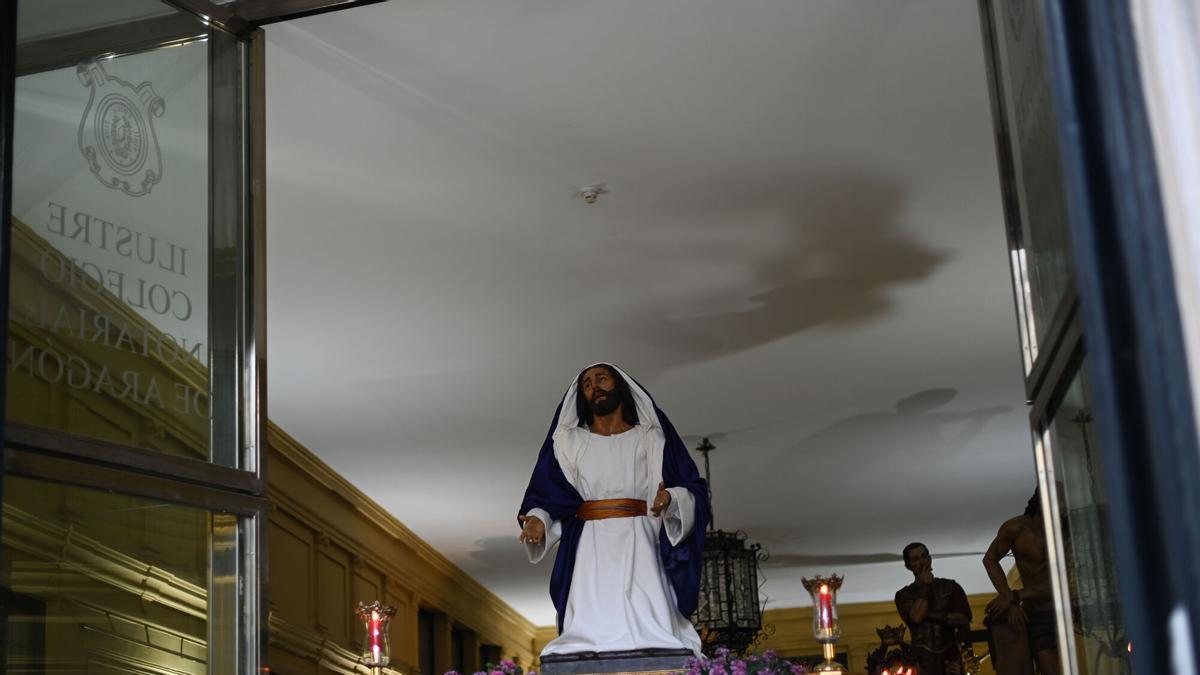 Procesión Santo Entierro durante la Semana Santa de Zaragoza 2025