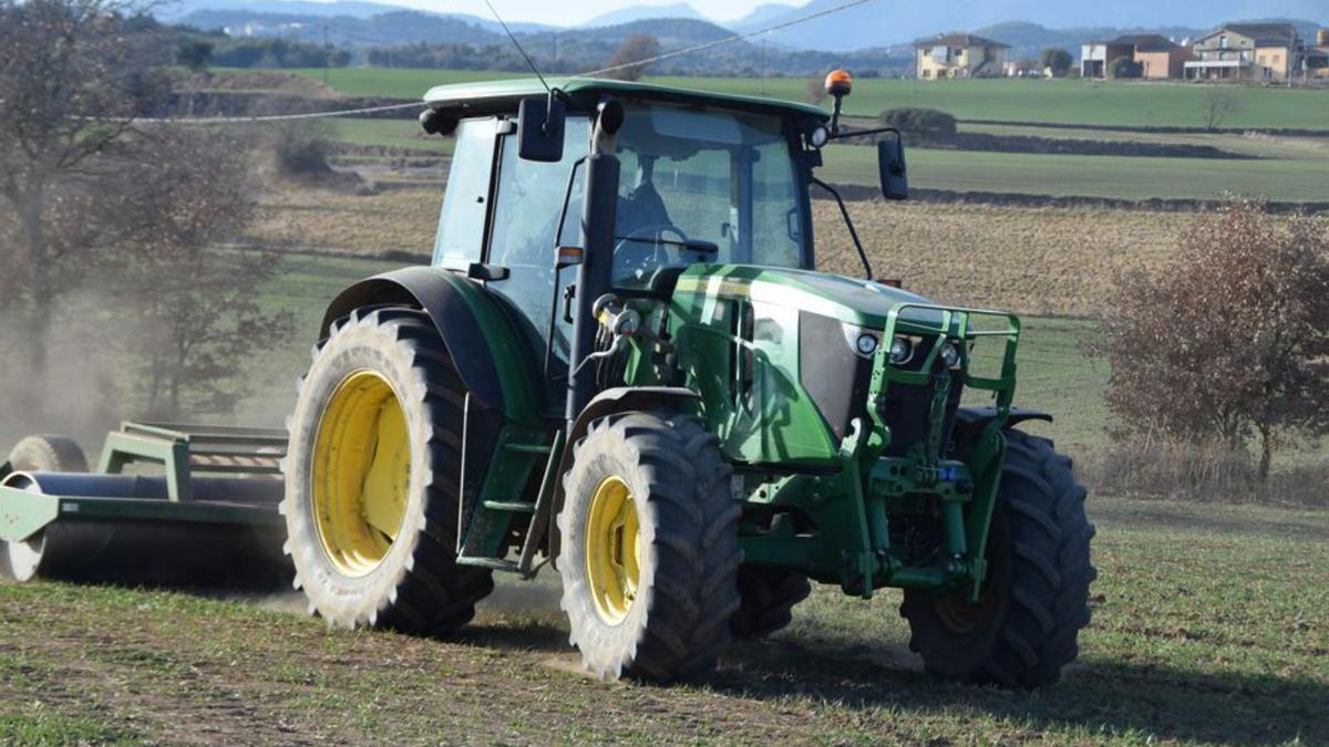 Una imatge d’arxiu d’un tractor. | GUILLEM CAMPS