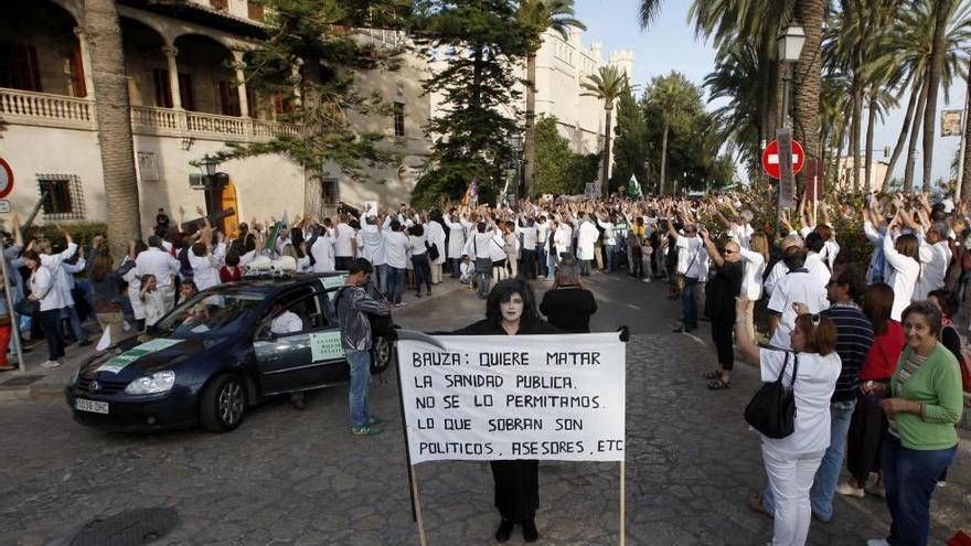 Los sindicatos sanitarios han prometido una &quot;marea blanca&quot; como en similares protestas.