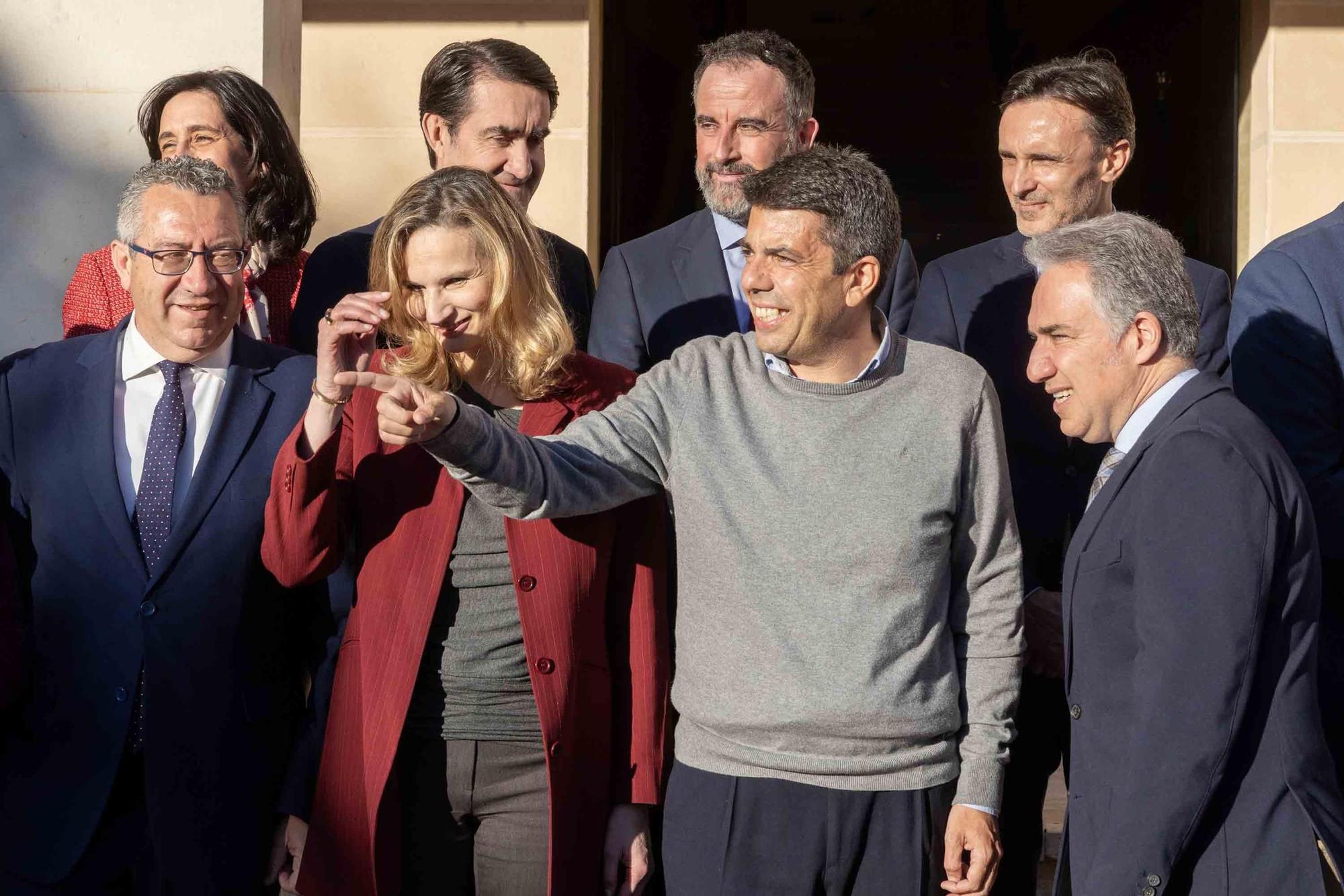 Mazón recibe el el apoyo del PP acto 'Más España, más Europa. Políticas de Vivienda" celebrado en Alicante