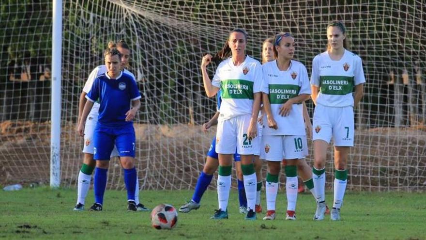 Un instante del partido de la semana pasada entre el Elche y el Marítim de Valencia