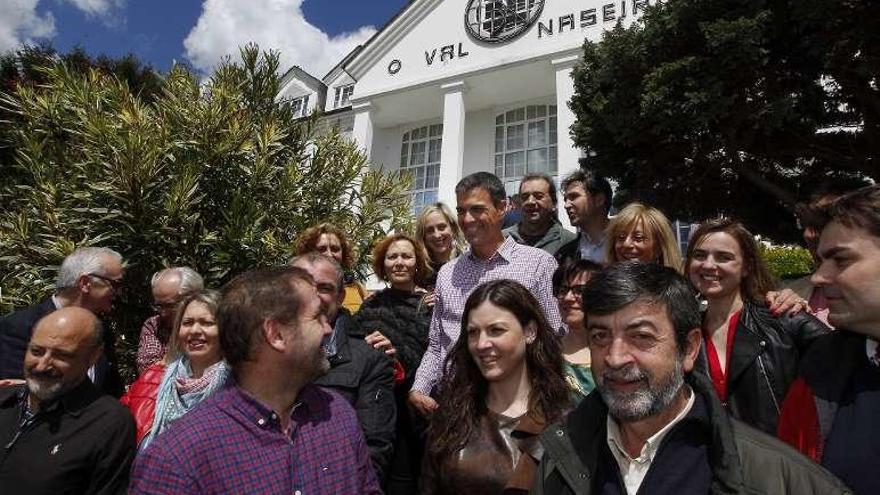 Pedro Sánchez, ayer, en Viveiro. // J. M. Álvez/El Progreso