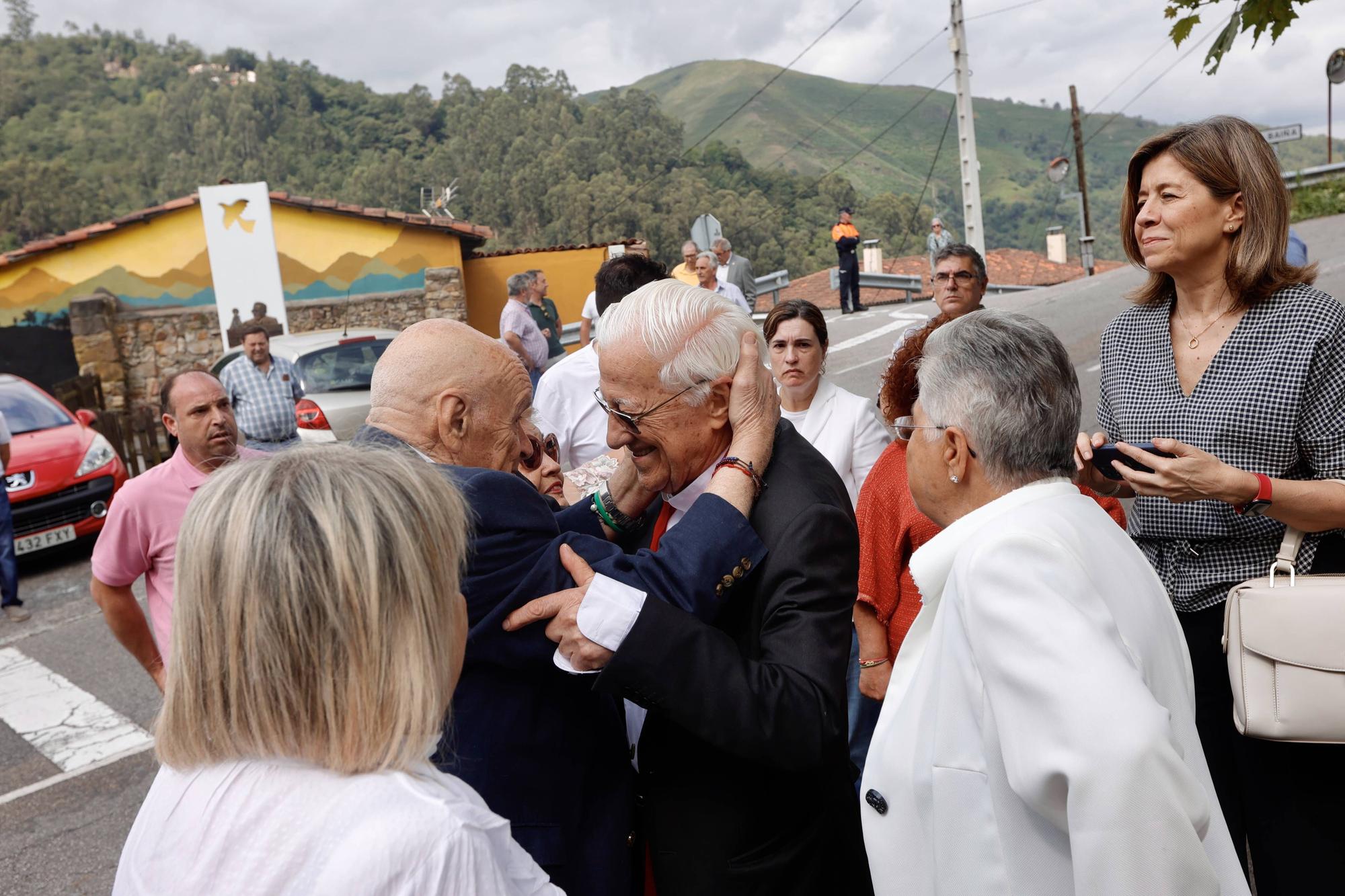 El Padre Ángel, profeta en su tierra en el 100º aniversario de la iglesia de La Rebollada