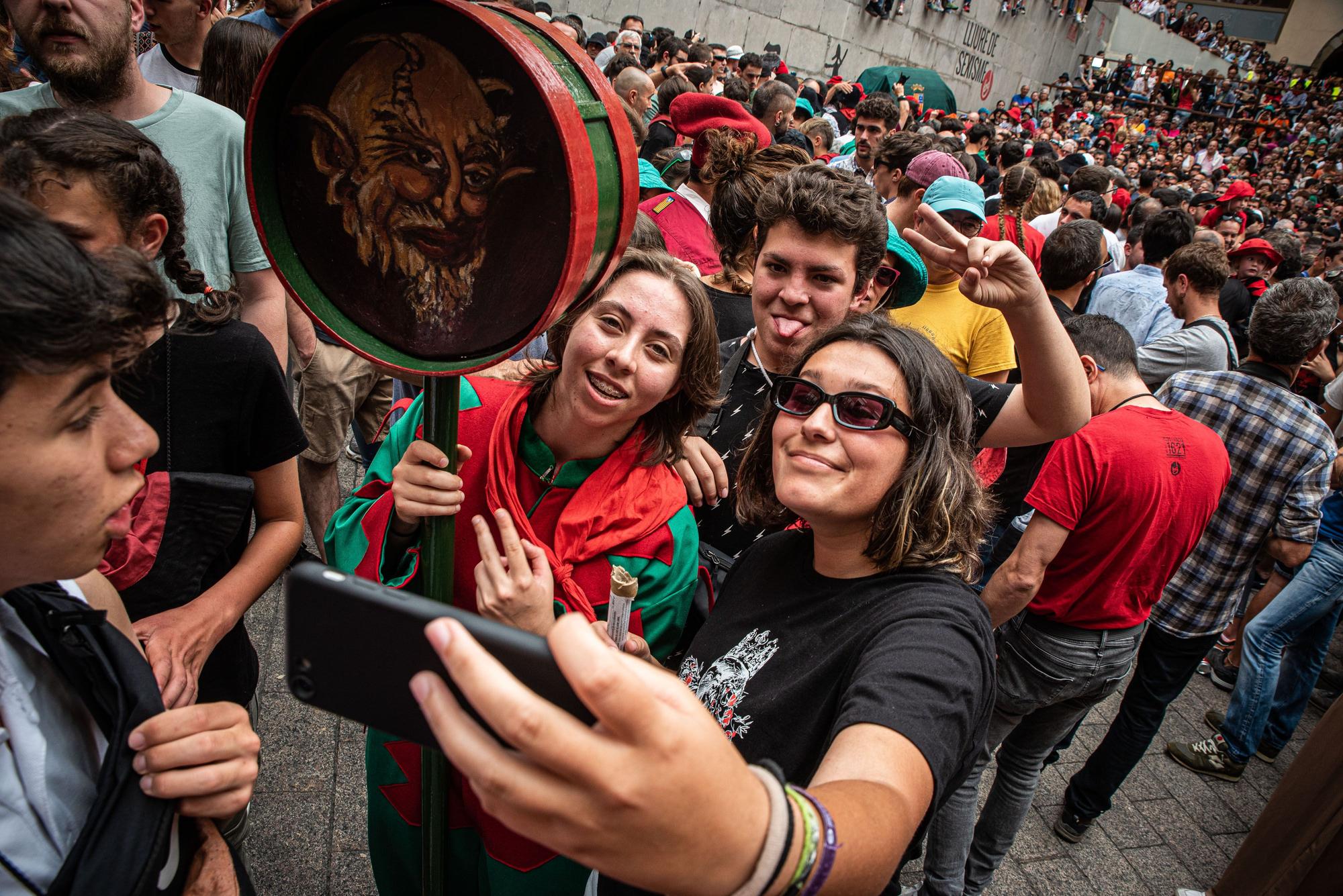 Les millors fotos de la Patum de Lluïment de dijous