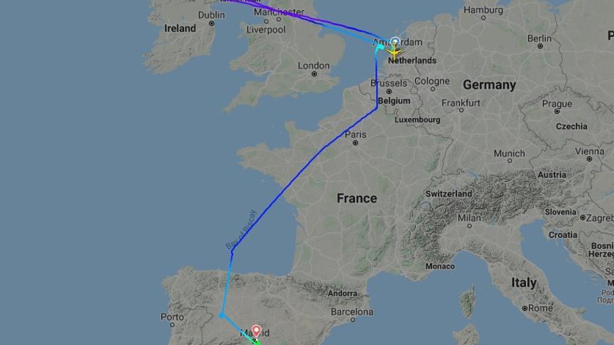 Avión Ámsterdam-Miami que fue desviado a Madrid y dio vueltas por Zamora.