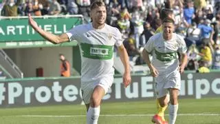 Histórico igualado entre Elche y Villarreal en el Martínez Valero, donde volverá Mojica