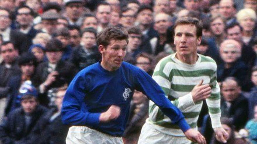 Ferguson corre junto a Billy McNeill, durante la final de 1969.