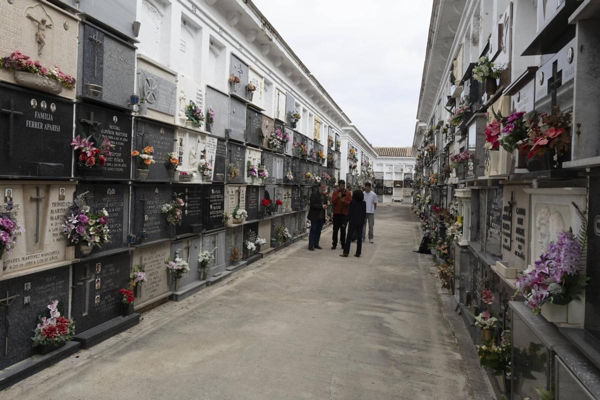 València, Gandia. SFR Los cuatro represaliados de la Guerra Civil y la dictadura identificados en el cementerio municipal de Gandia
