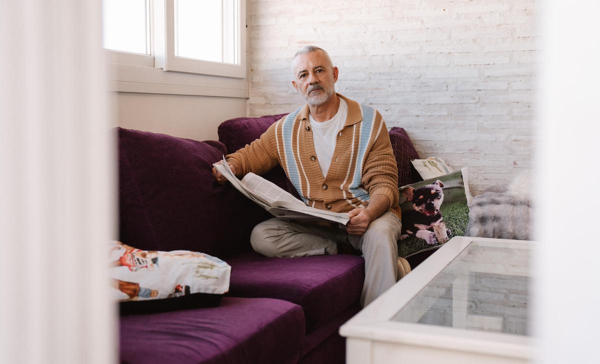 Nacho Barceló, en su casa de Madrid.