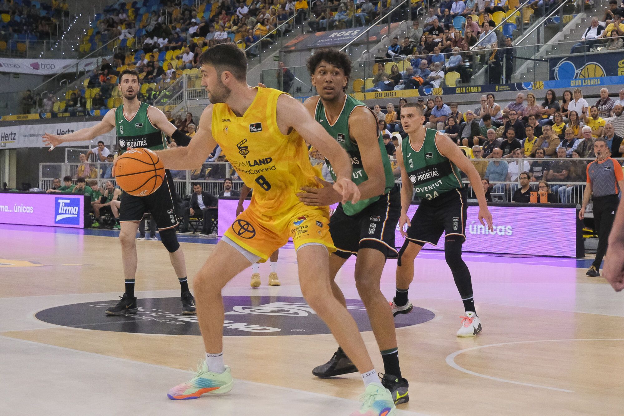 El partido CB Gran Canaria-Joventut, en imágenes