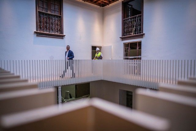 Visita a las obras del Palacio de Carta, en Santa Cruz de Tenerife