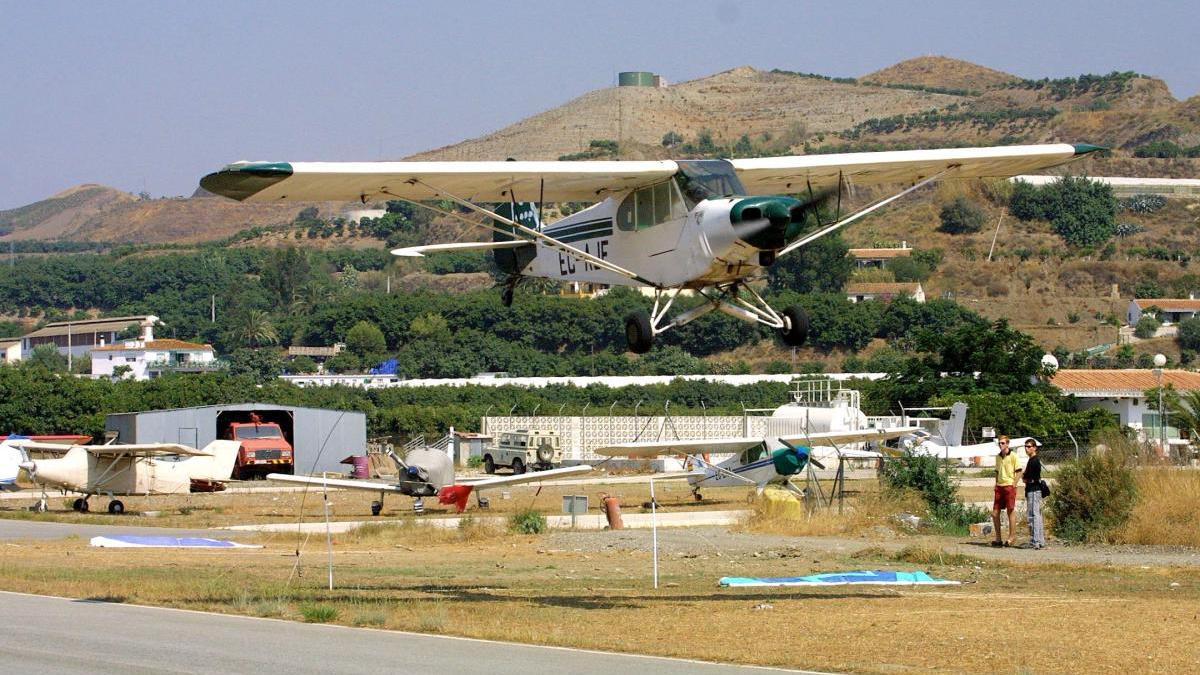 Investigan el accidente de un vuelo de instrucción en Vélez-Málaga