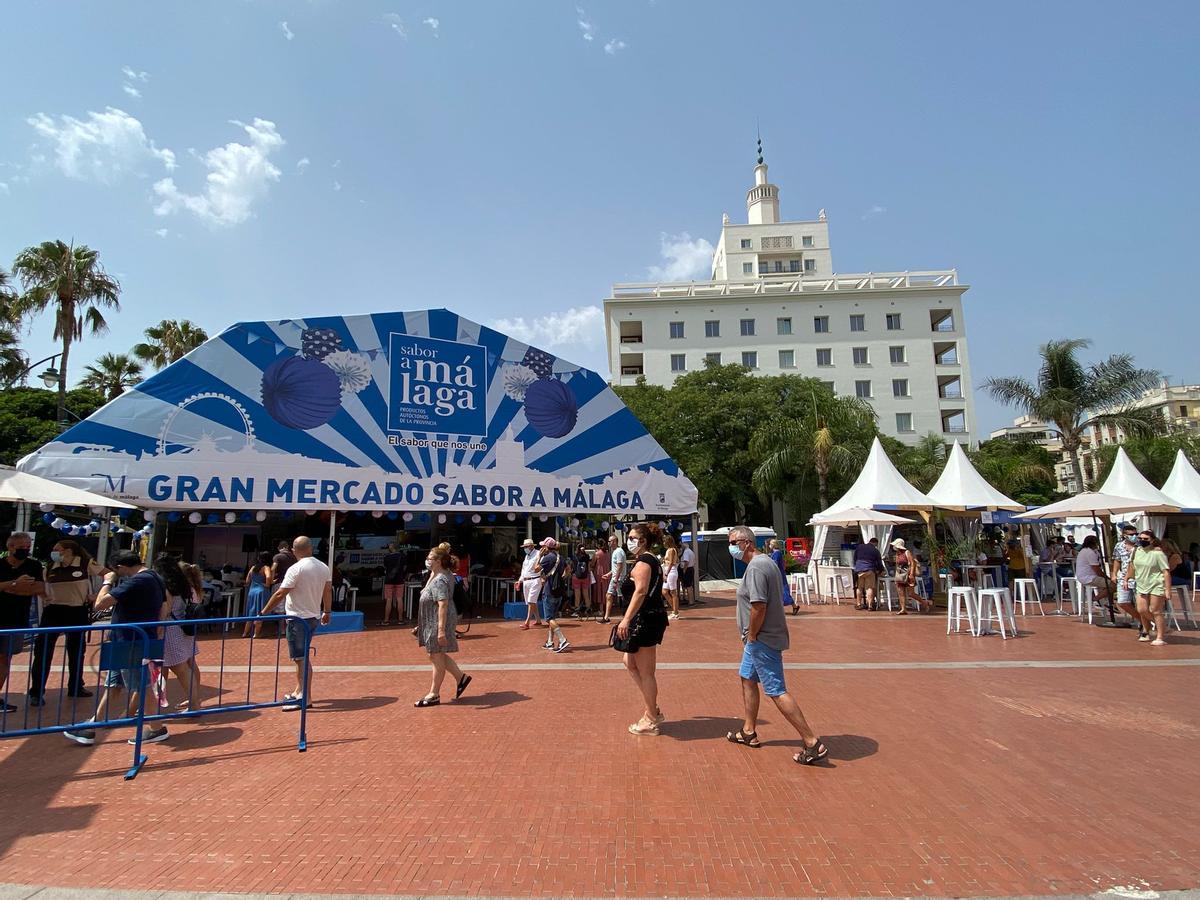 El Gran Mercado Sabor a Málaga se ubica en la plaza de la Marina.