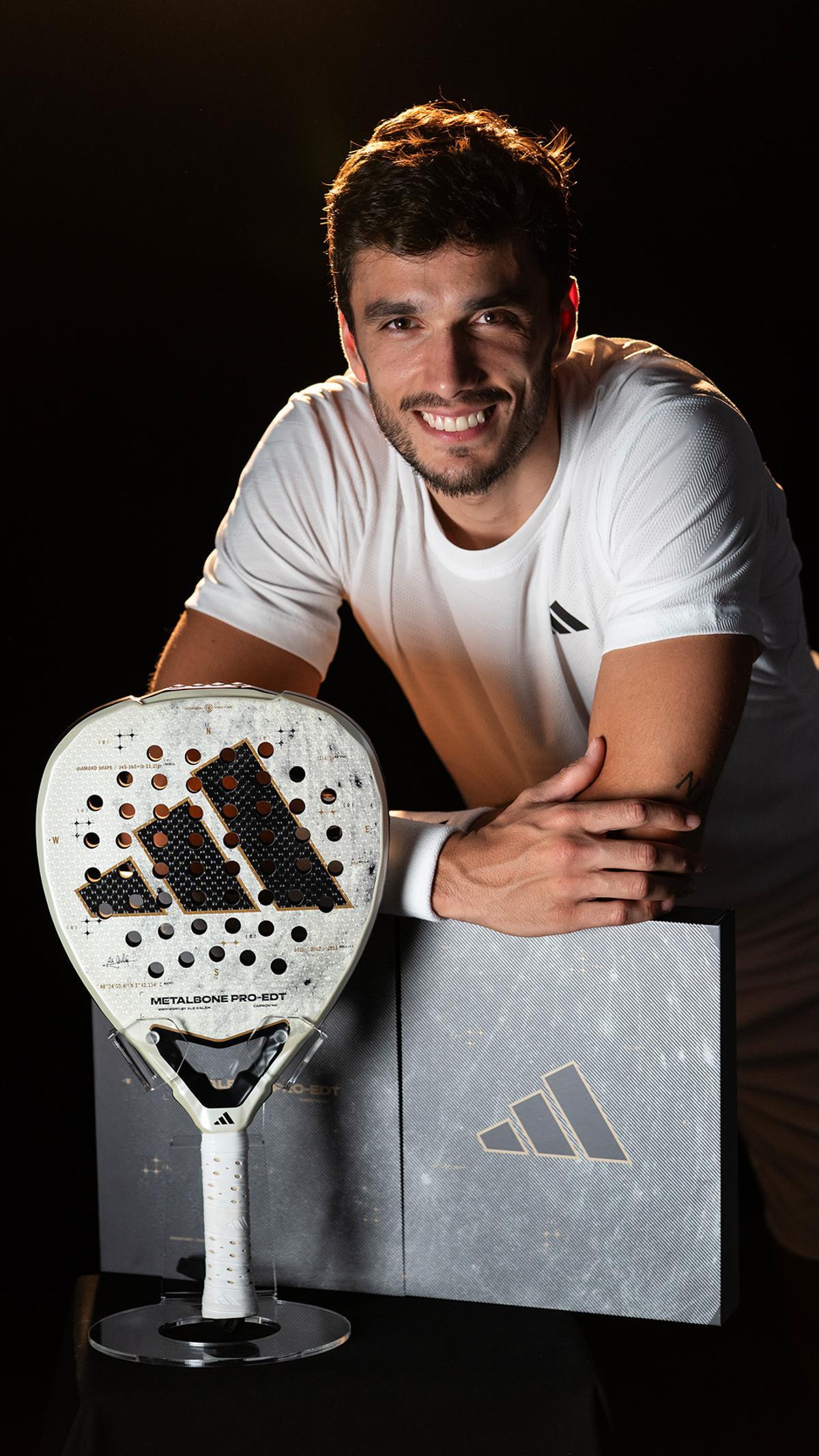 Galán con su nueva pala Metalbone PRO-EDT