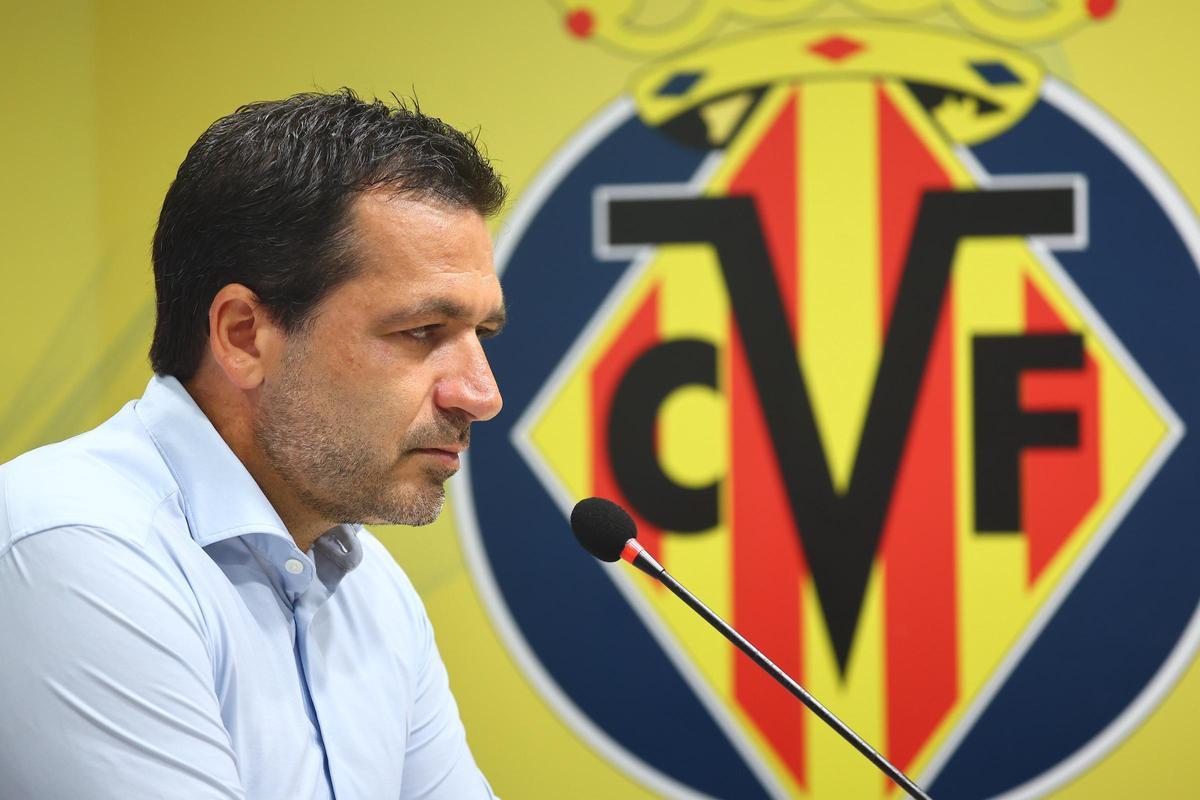 El consejero delegado del Villarreal CF, Fernando Roig Negueroles, en la sala de prensa de la Ciudad Deportiva José Manuel Llaneza.
