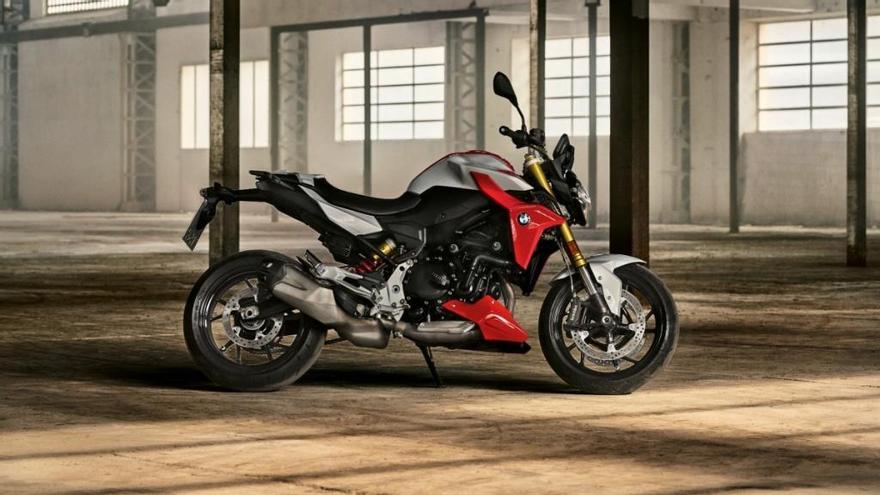 BMW dobla su apuesta  con las nuevas F900 R y F900 XR