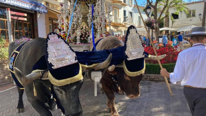 La hermandad rociera de Marbella inicia su peregrinación a la aldea de Almonte