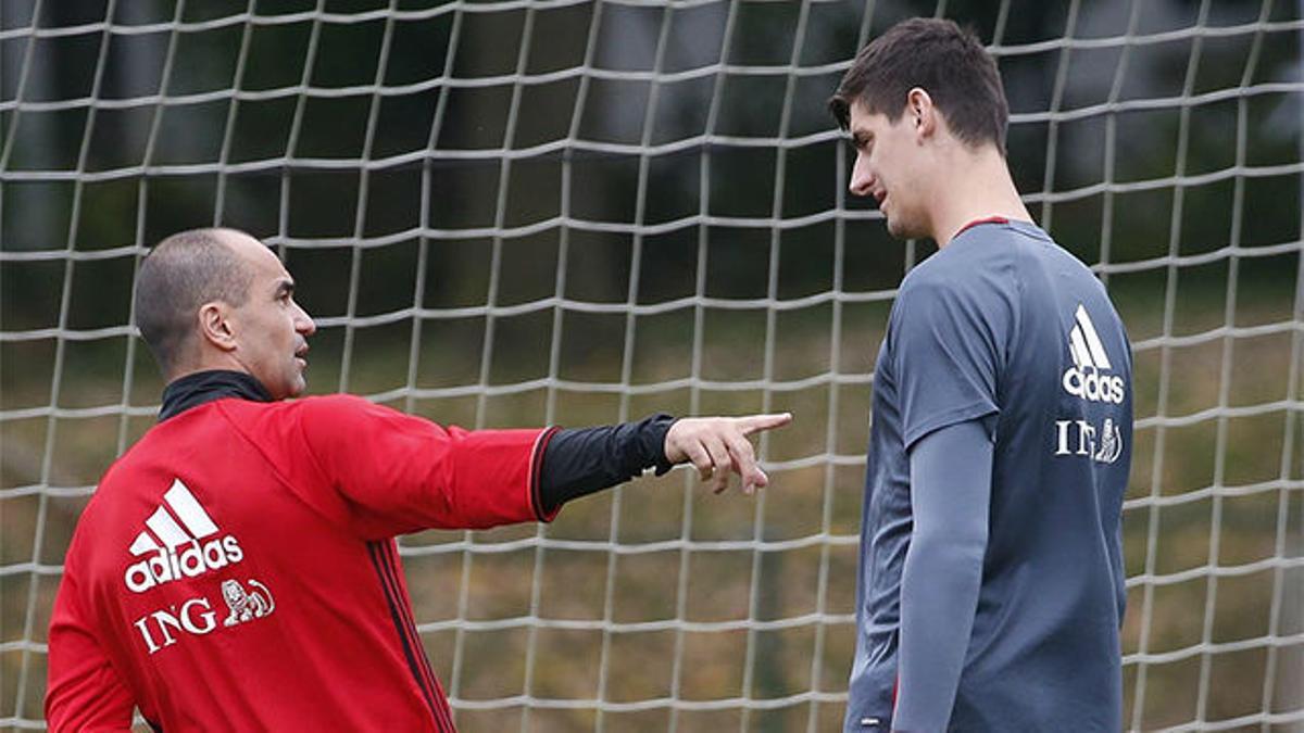 Roberto Martínez: "Courtois es el mejor portero del mundo"