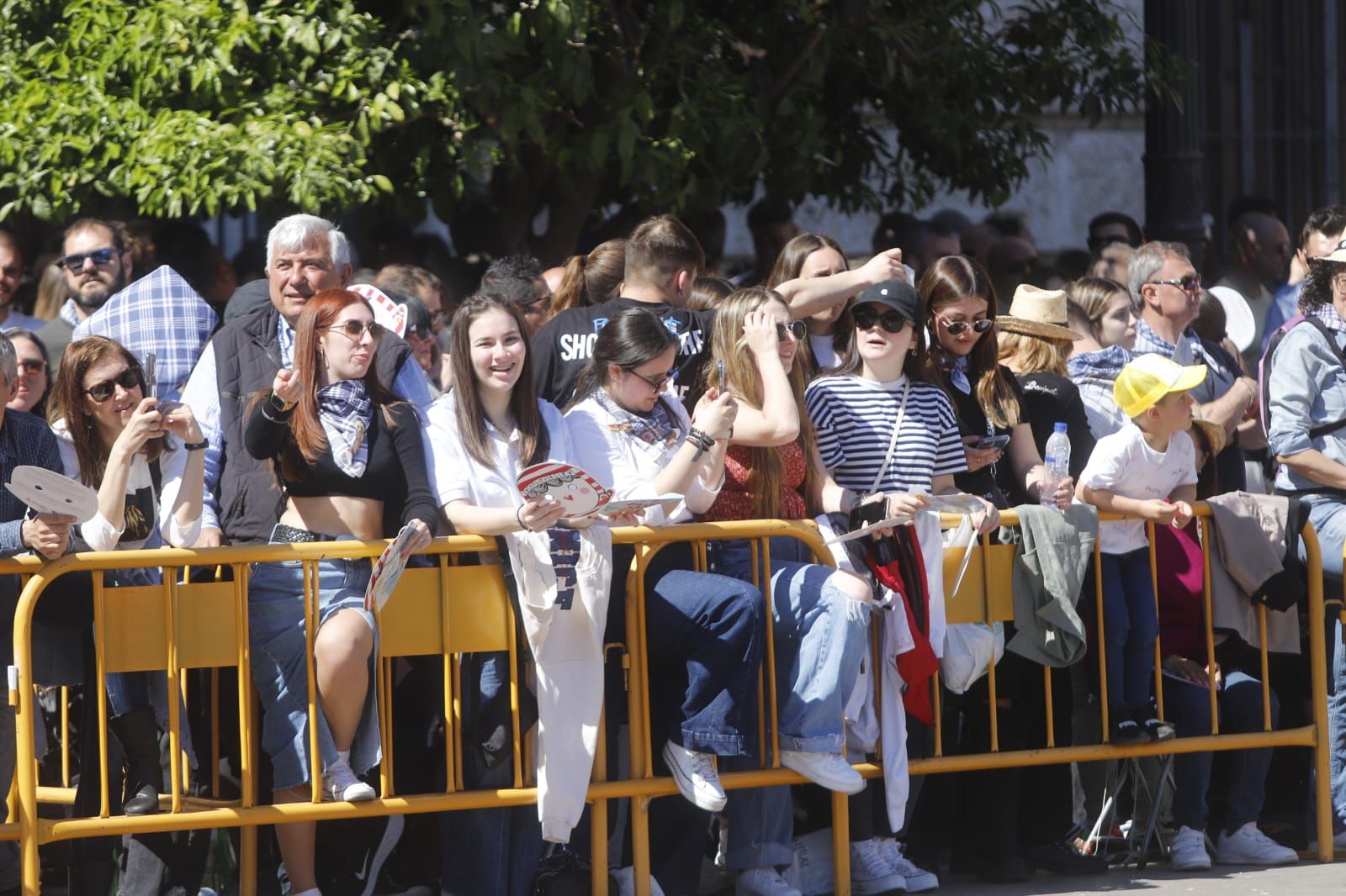 Búscate en la mascletà de hoy, domingo 19 de marzo