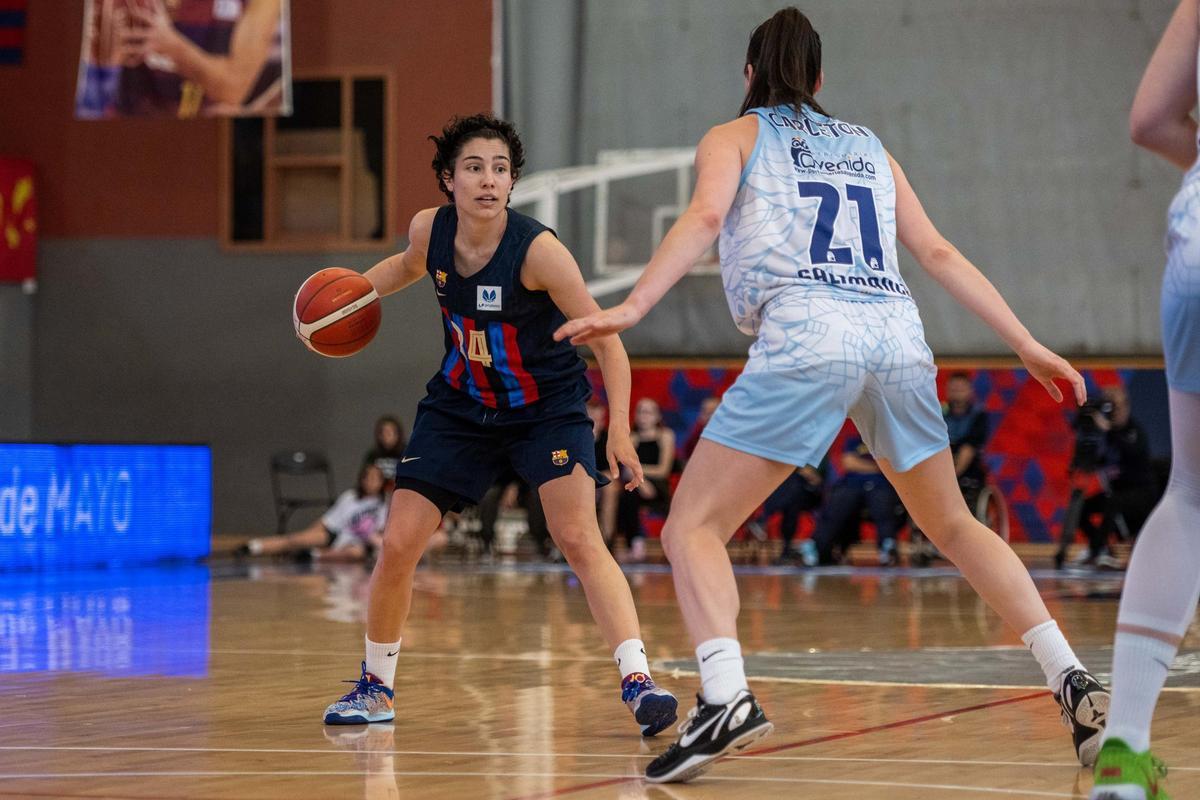 Ainhoa López debe ser un puntal del equipo en Salamanca para darle la vuelta a la semifinal