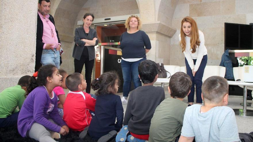 Actividad de la Fundación Amigos de Galicia con menores en riesgo de exclusión social / gustavo santos