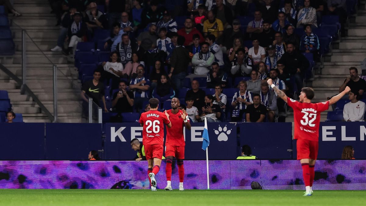 Dodi Lukebakio of Sevilla FC celebrates a goal during the Spanish league, La Liga EA Sports, football match played between RCD Espanyol and Sevilla FC at RCDE Stadium on October 25, 2024 in Barcelona, Spain. AFP7 25/10/2024 ONLY FOR USE IN SPAIN. Javier Borrego / AFP7 / Europa Press;2024;SOCCER;SPORT;ZSOCCER;ZSPORT;RCD Espanyol v Sevilla FC - La Liga EA Sports;
