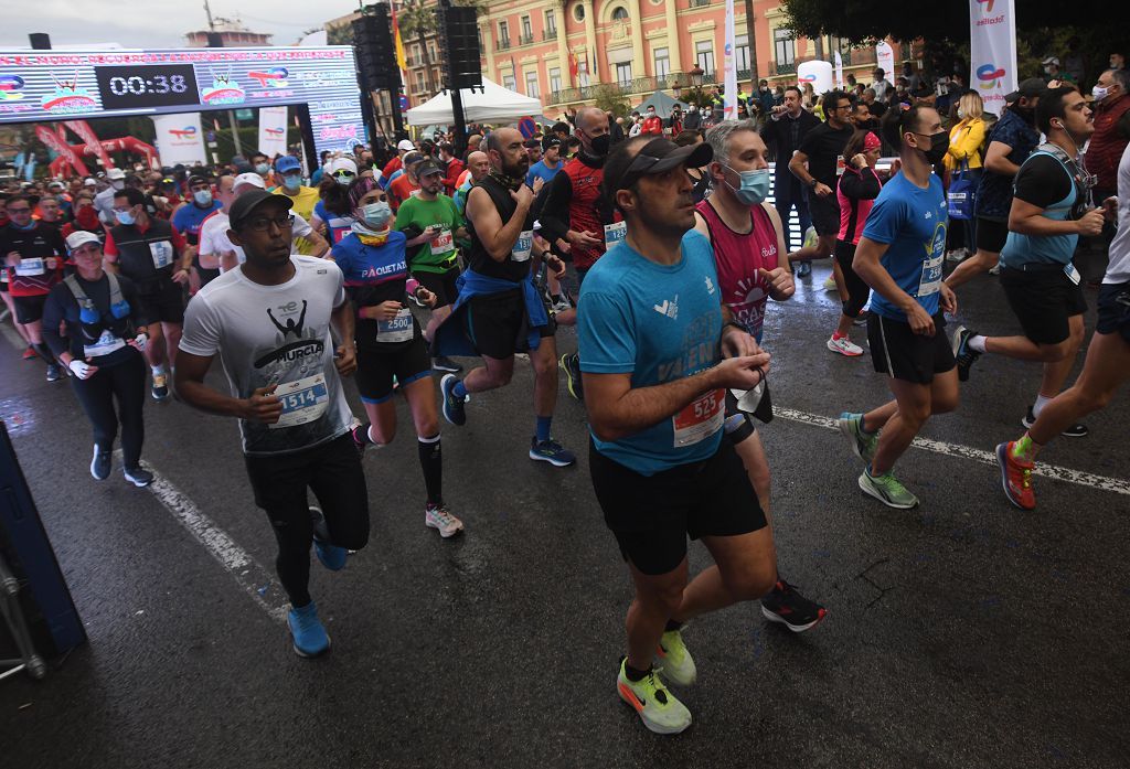 Así fue la salida de la maratón y la media maratón de Murcia (II)