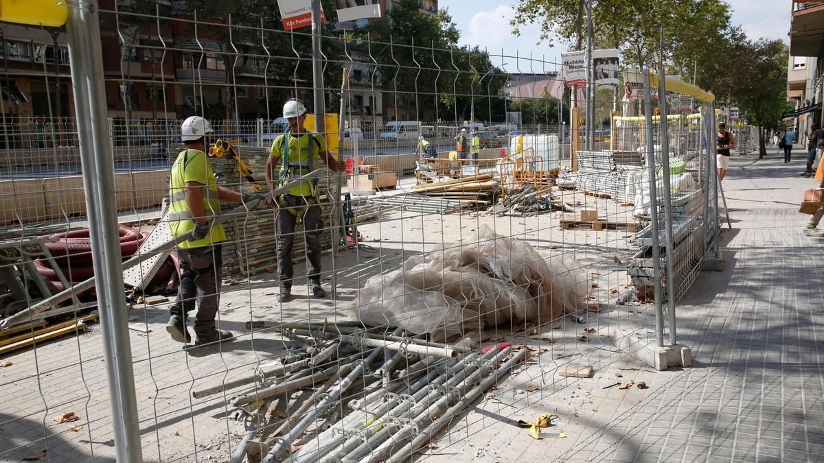 Obras en la avenida Meridiana de Barcelona, en una imagen de archivo