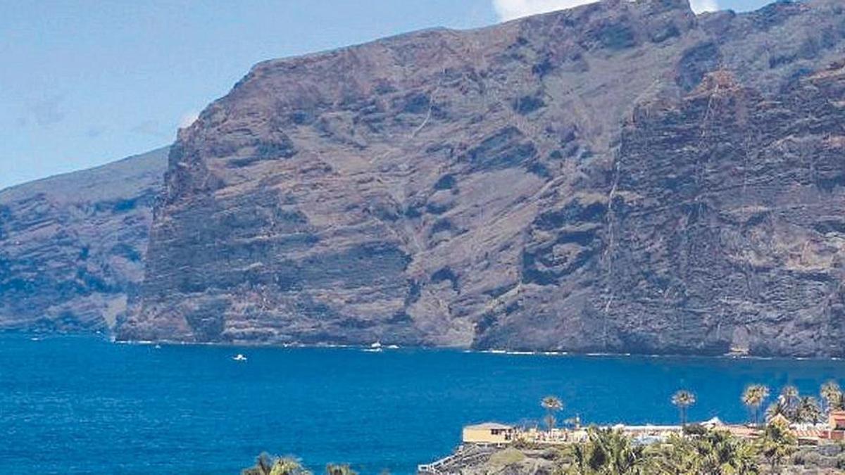 Més de 100 terratrèmols fan vibrar l’oest de Tenerife en poc més de 24 hores Més de 100 terratrèmols fan vibrar l’oest de Tenerife en poc més de 24 hores