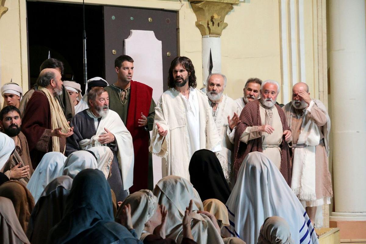 Montilla recrea La Pasión de Cristo con un fastuoso montaje