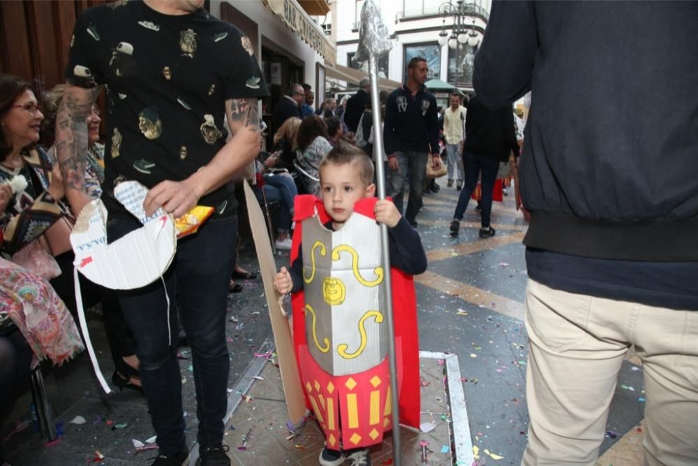 Procesión de papel en Lorca