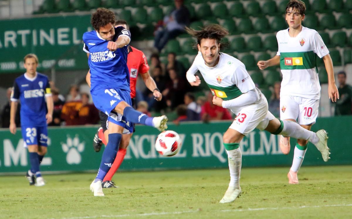 Goleada del Córdoba CF al Elche CF