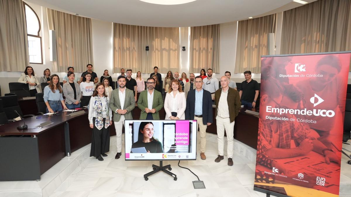 Asistentes a la jornada de EmprendeUco.