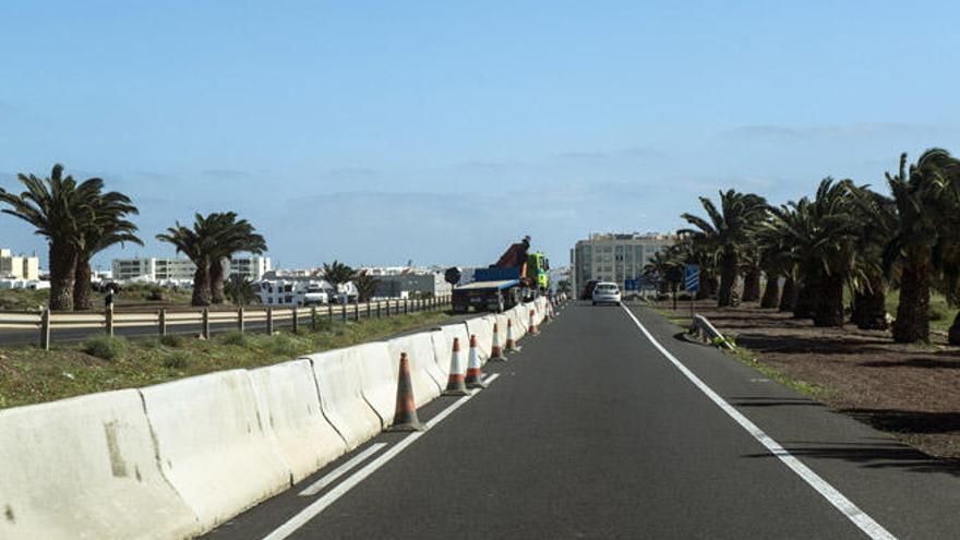 Corte de tráfico a la entrada de Arrecife