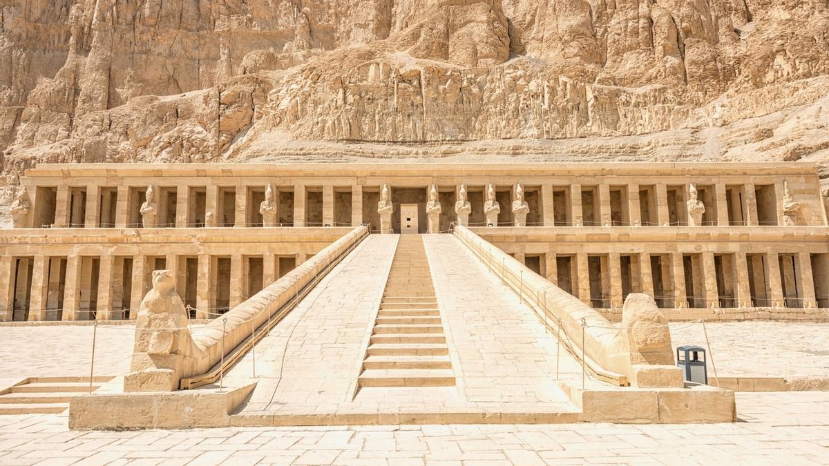 Entrada al Templo Hatshepsut en Luxor