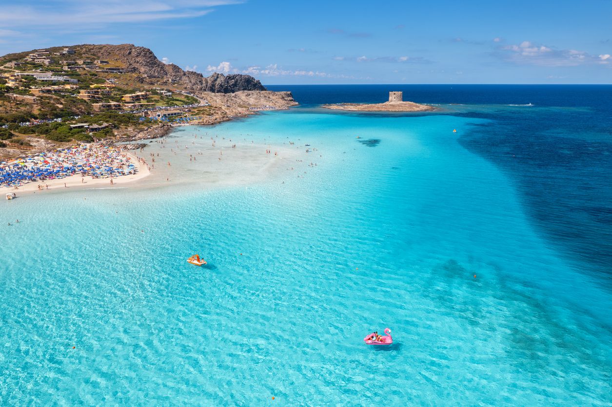 Esta playa es un auténtico escándalo visual.